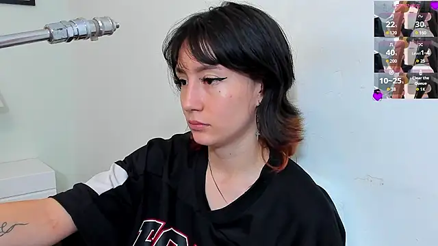 lizzy davis 1 online show from February 2026 03:58:01 AM