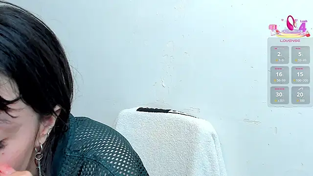 lizzy davis 1 online show from April 2026 03:36:02 AM