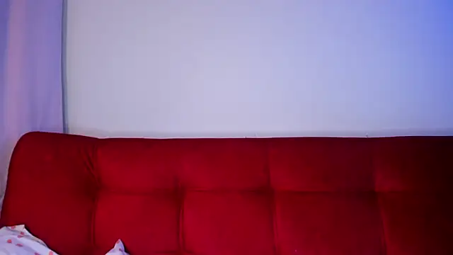 ohpetitemuse online show from April 2026 06:00:01 PM