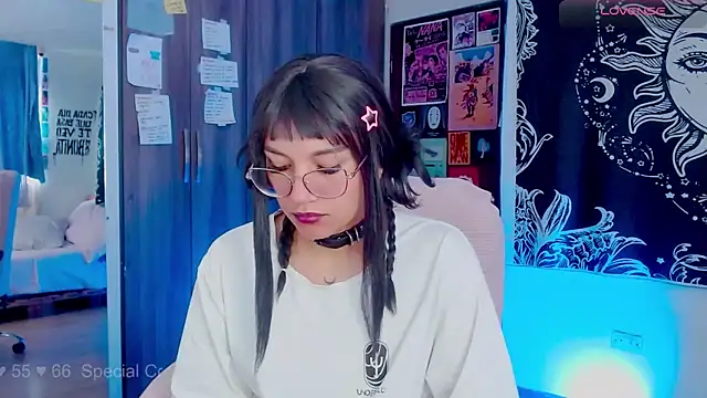 melissahowl online show from September 2025 02:20:01 PM