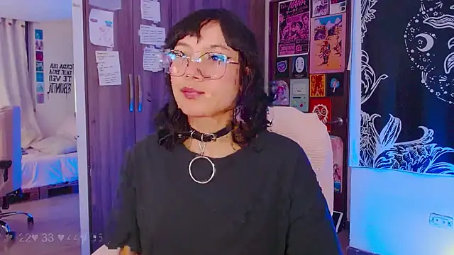 melissahowl online show from September 2025 01:44:01 AM