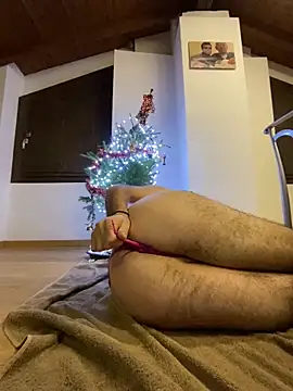 voglioso97 online show from December 2025 11:05:01 AM