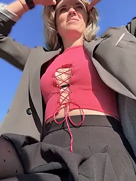 Crazy-Rosa online show from September 2025 03:27:02 AM