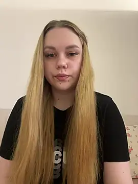 Marylallka5 online show from June 2026 08:10:01 PM
