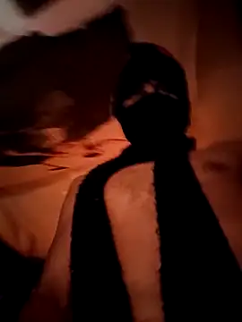 Gillygilly76 online show from February 2025 05:47:01 PM