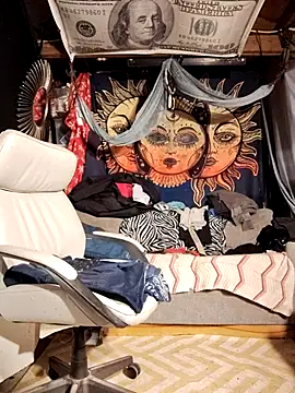 Gillygilly76 online show from November 2025 06:55:01 AM