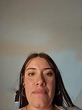 valery mora online show from January 2025 01:21:02 PM