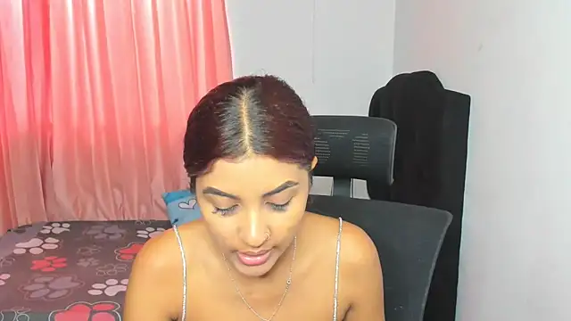 Snapshot of FalakRese chatting on January 2025 07:53:01 PM FalakRese online show from January 2025 07:53:01 PM