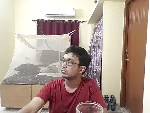 THE NAKED BOY online show from May 2026 12:55:02 PM