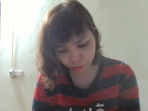 Angela-Eira online show from December 2025 10:24:02 AM