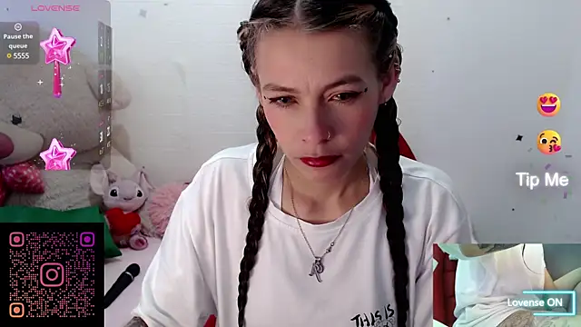 sweetlittlelisa online show from December 2024 09:26:02 PM