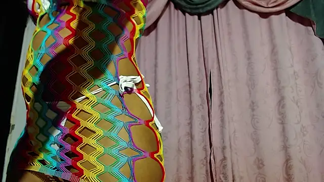 MielSquirt online show from October 2025 09:30:01 AM