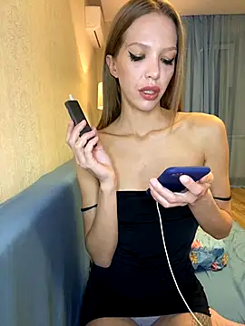 KateMariett online show from September 2025 09:26:01 PM