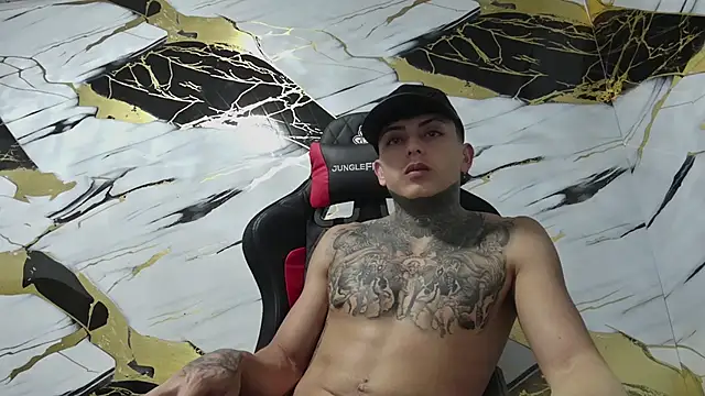 Kevin22 222 online show from January 2025 08:03:01 AM