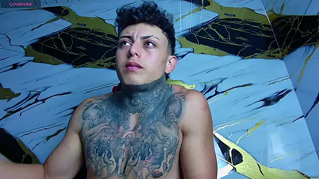 Kevin22 222 online show from February 2025 11:54:02 PM