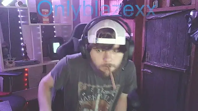 OnlyBlazexx online show from January 2026 03:11:02 AM