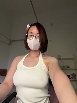 Snapshot of Baby_Claraa chatting on May 2026 05:46:02 AM Baby Claraa online show from May 2026 05:46:02 AM