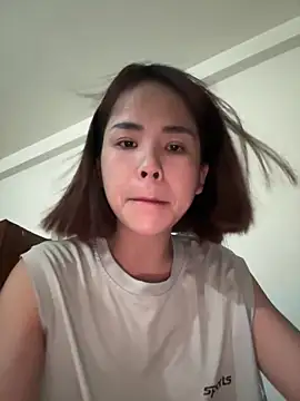 Snapshot of Samsam_567 chatting on May 2026 04:26:02 PM Samsam 567 online show from May 2026 04:26:02 PM