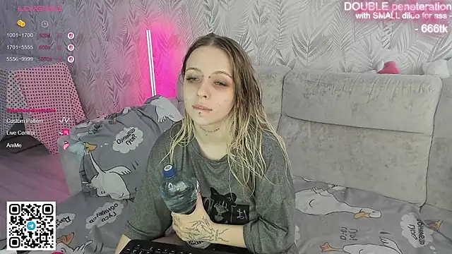 Snapshot of Alice_Halle chatting on February 2026 02:24:01 AM Alice Halle online show from February 2026 02:24:01 AM