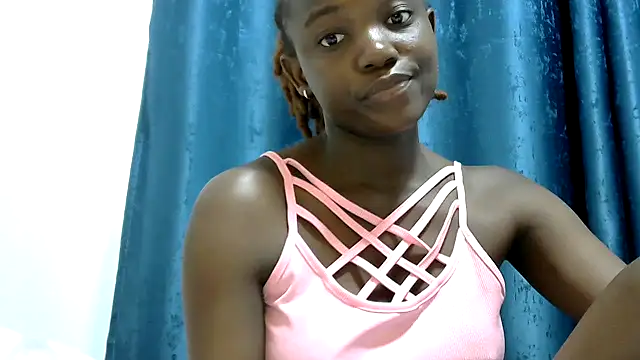 Snapshot of Latiffagodess chatting on May 2026 05:15:02 AM Latiffagodess online show from May 2026 05:15:02 AM