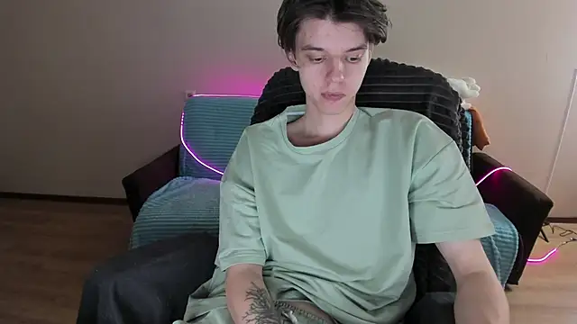 Liam sexy1 online show from December 2024 01:24:02 PM