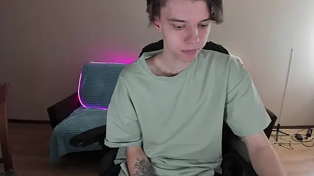 Liam sexy1 online show from January 2025 04:58:01 AM