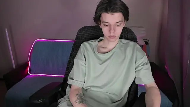 Liam sexy1 online show from February 2025 07:33:02 PM