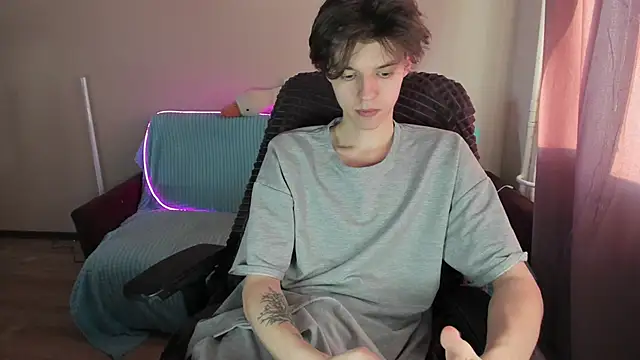 Liam sexy1 online show from March 2025 03:24:02 PM