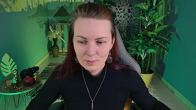 VandaRossi online show from November 2025 09:12:02 AM