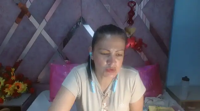 Mulan sexy01 online show from March 2025 07:48:01 PM