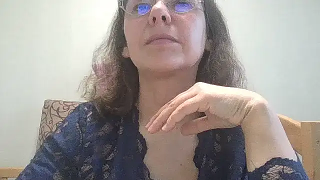 HollyJewel online show from March 2026 02:23:02 PM