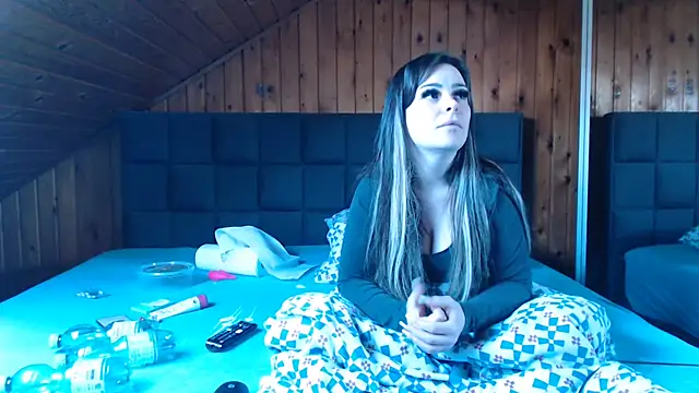 BoeseMoni1998 online show from March 2025 11:47:02 AM