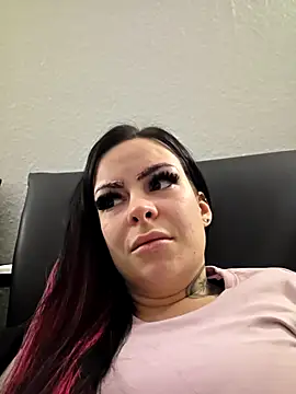 BoeseMoni1998 online show from November 2025 07:46:02 PM