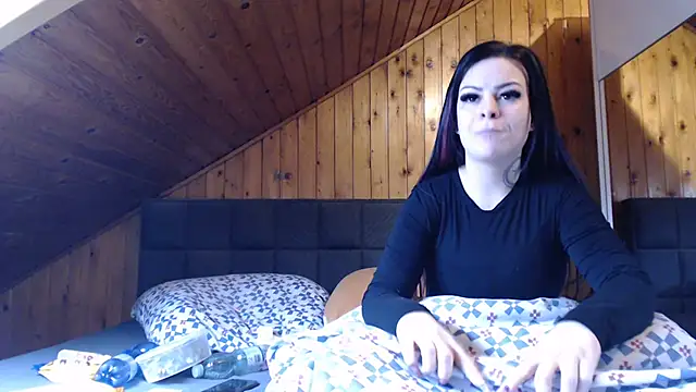 BoeseMoni1998 online show from November 2025 11:02:02 AM