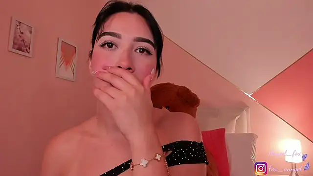 Snapshot of angeel_fox chatting on January 2025 05:59:01 AM angeel fox online show from January 2025 05:59:01 AM