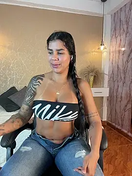 Cleopatra Fit online show from January 2026 10:09:02 AM