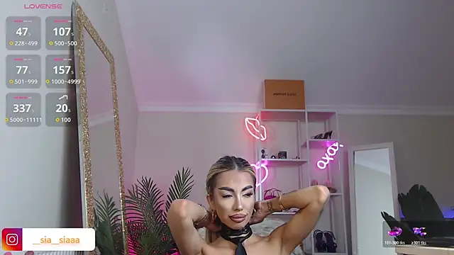 ArianaArianna online show from March 2026 10:39:01 AM