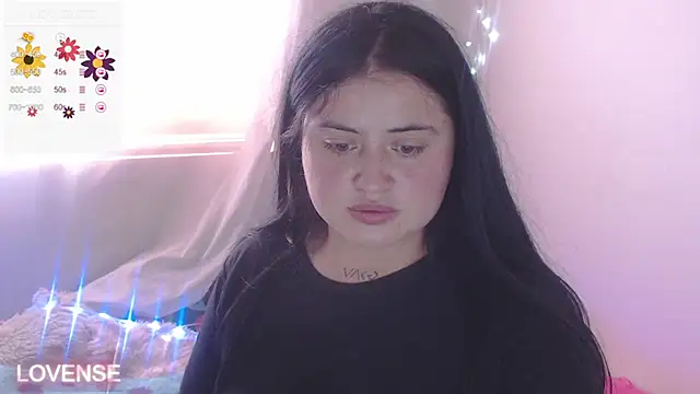 Snapshot of PamelaDoouce chatting on December 2024 04:55:02 PM PamelaDoouce online show from December 2024 04:55:02 PM