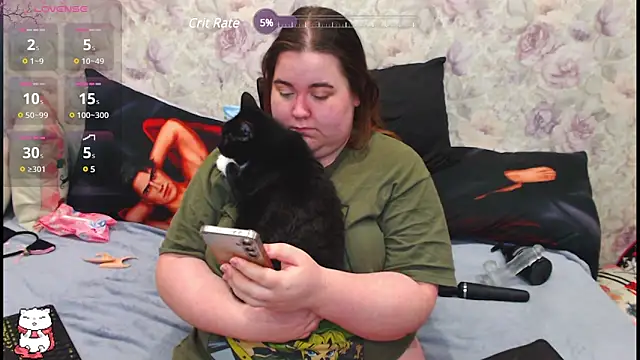 Snapshot of Estelle_Hicks chatting on February 2025 11:59:01 PM Estelle Hicks online show from February 2025 11:59:01 PM