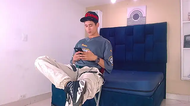 Jhonn Rhyss online show from January 2025 02:52:01 AM