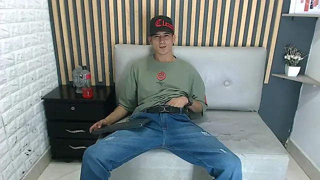 Jhonn Rhyss online show from January 2025 02:23:01 AM