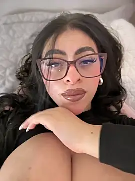 KatteWise online show from October 2025 11:47:02 PM