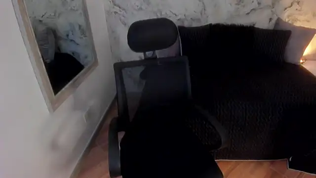 Bella desi  online show from March 2025 12:39:02 PM