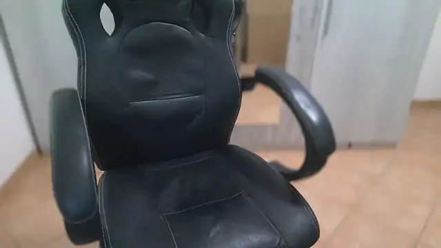 Snapshot of cocco1980xxxx chatting on November 2025 08:30:02 AM cocco1980xxxx online show from November 2025 08:30:02 AM