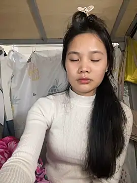 Snapshot of Be-MyMy chatting on February 2025 02:04:02 PM Be-MyMy online show from February 2025 02:04:02 PM