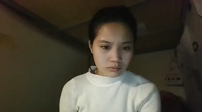 Snapshot of Be-MyMy chatting on March 2025 01:35:02 AM Be-MyMy online show from March 2025 01:35:02 AM