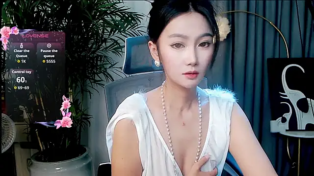 FeiFei-babe online show from October 2025 12:47:01 PM