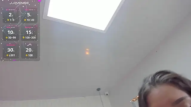 SUZETMONACO online show from March 2025 07:20:02 PM