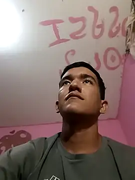 Sweetiefoxxx online show from March 2025 08:00:02 PM