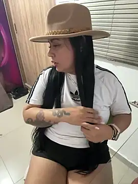 marta201 alfaro online show from January 2025 10:21:01 PM